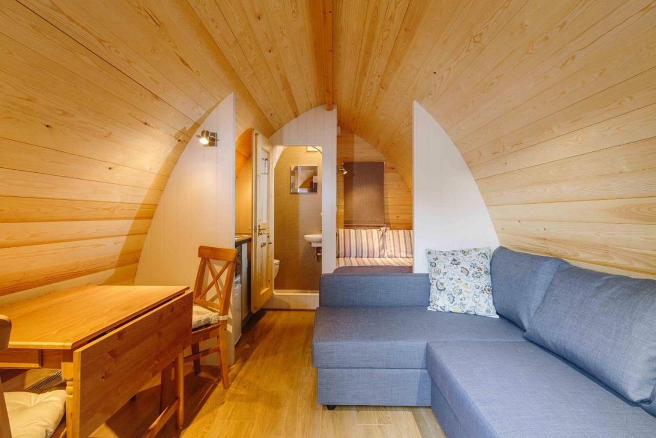 Mallow Glamping Pod Τσέλτενχαμ Εξωτερικό φωτογραφία